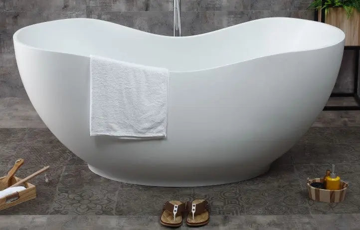 7 Best Luxury Bathtubs for 2024