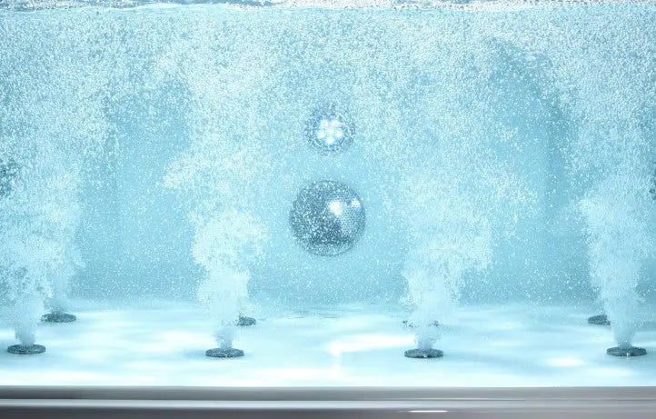 Soaking Tub vs Jetted Tub: Pros and Cons