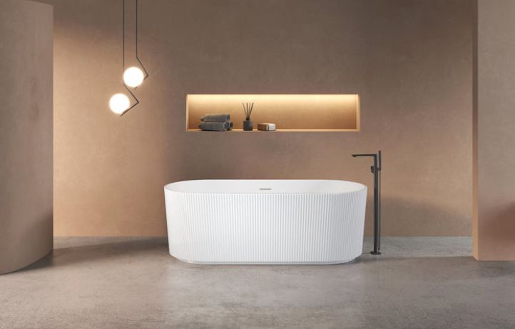 Fluted Freestanding Tub