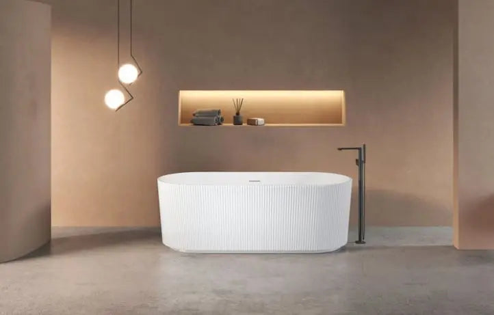 Fluted Freestanding Tub
