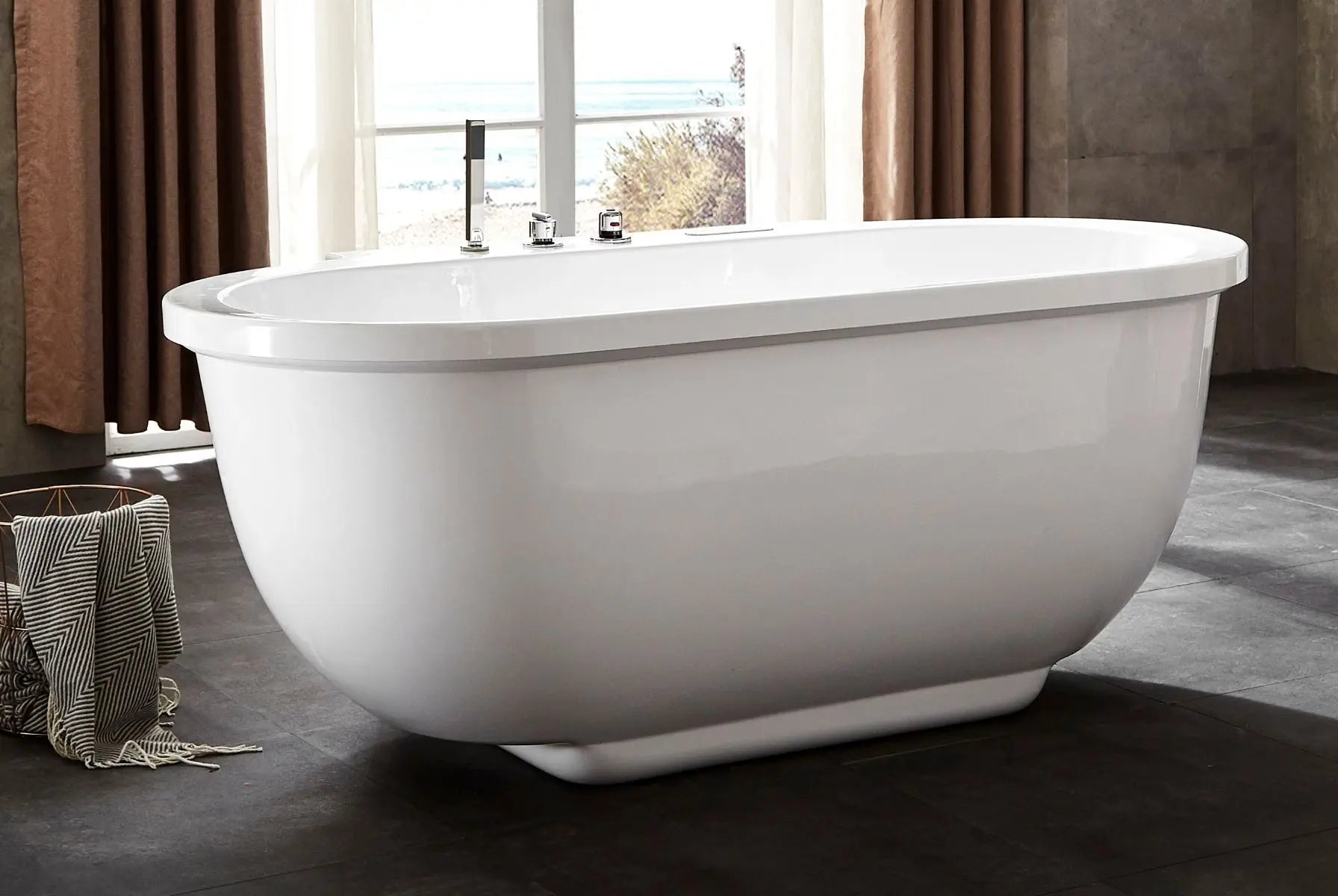 EAGO AM128ETL 6 ft Acrylic White Whirlpool Bathtub With Fixtures Alfi Trade Inc